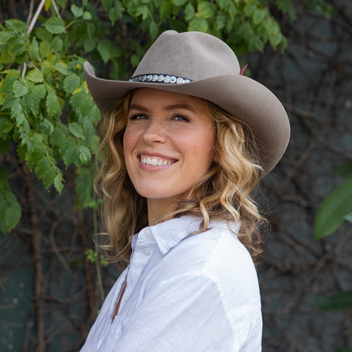 Lindsay Harris