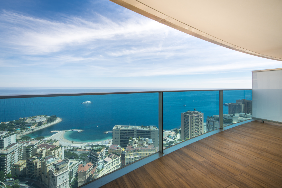 Live in the Luxurious Tour Odéon: Monaco