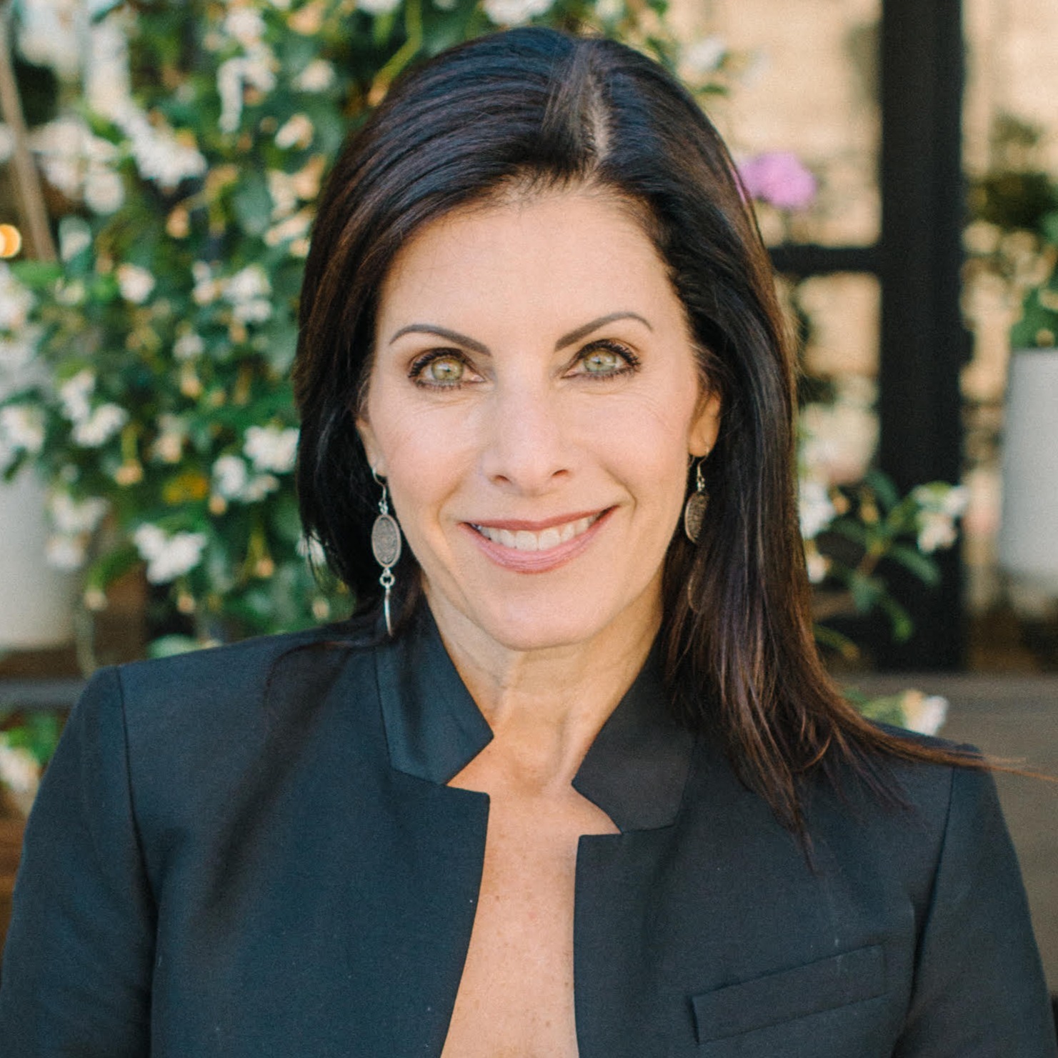 Julie Mollo