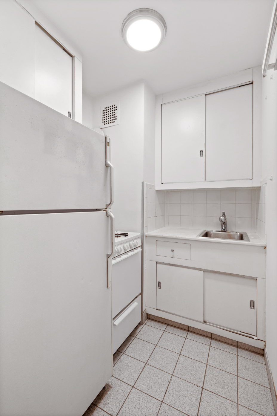 229 East 28th Street, #5A